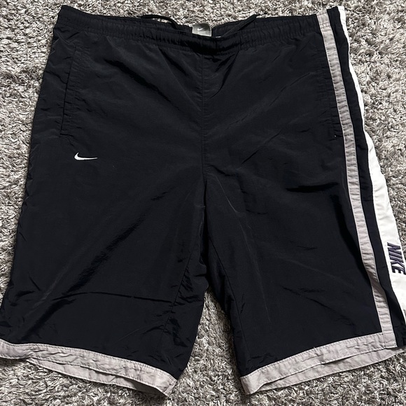 2000s Nike Swim Trunks - Picture 1 of 3